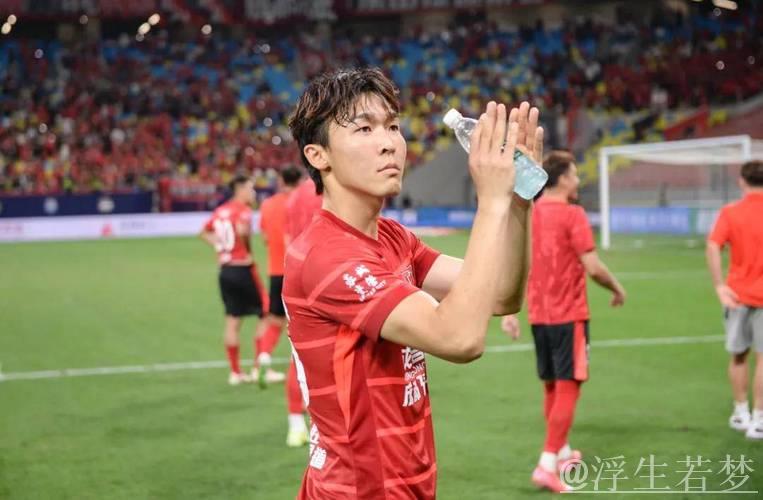 元敏诚劲射建功 成都蓉城率先破门 元敏诚劲射建功 成都蓉城率先破门